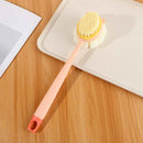 فرشاة استحمام مزدوجة الجهتين بمقبض طويل – شعيرات ناعمة وليفة للتقشير والتنظيف العميق