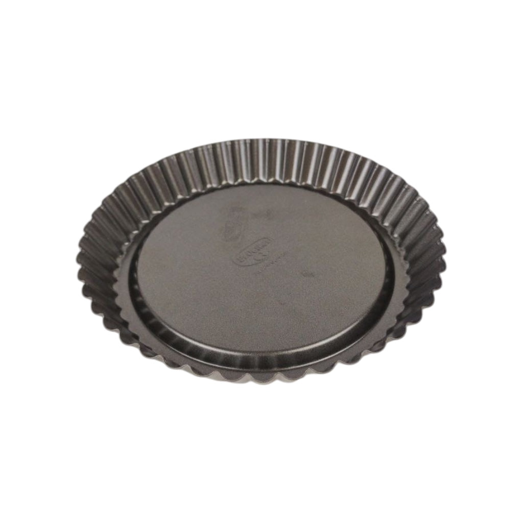 Black fluted tart pan on a white background available at cupindy.com