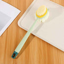 فرشاة استحمام مزدوجة الجهتين بمقبض طويل – شعيرات ناعمة وليفة للتقشير والتنظيف العميق