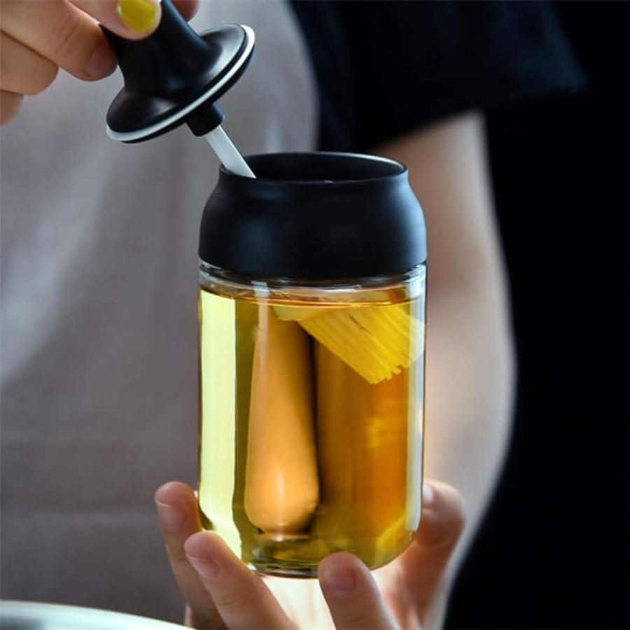 Seasoning Glass Bottle With Plastic Small brush - 250 ML - Black
