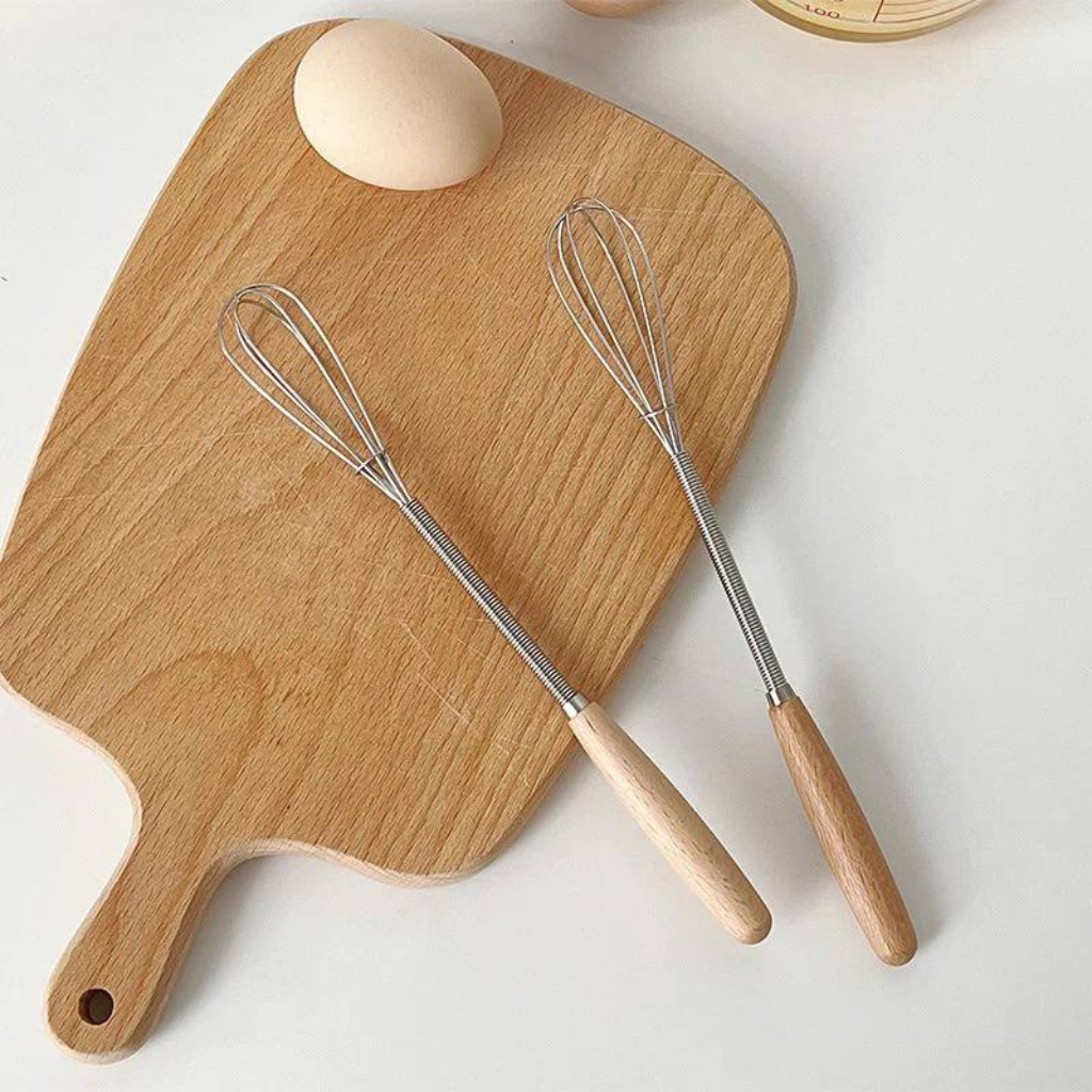 Mini Whisk With Wooden Handle For Effortless Mixing And Blending – Compact Design