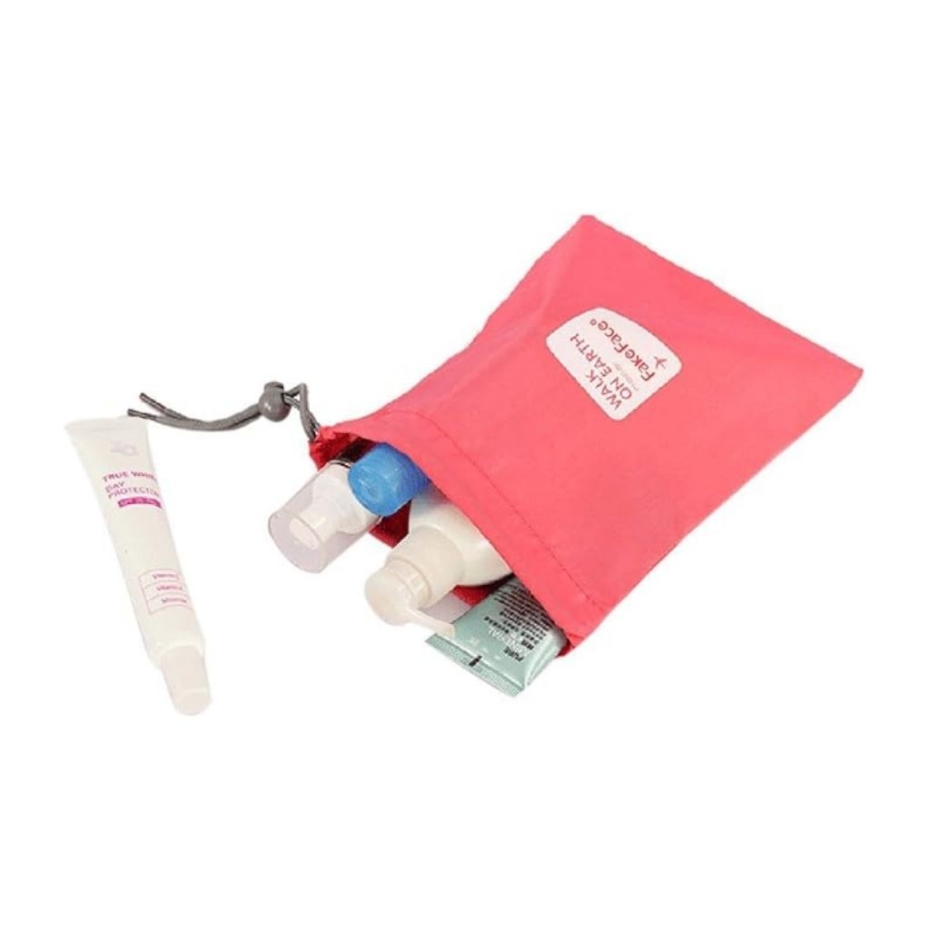 Waterproof drawstring bags for travel packing and gym use