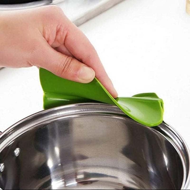 Silicone Pour Spout Funnel - Green - Cupindy