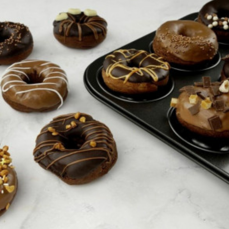 12-Donut Mold Pan – Non-Stick Donut Tray by Dr. Oetker