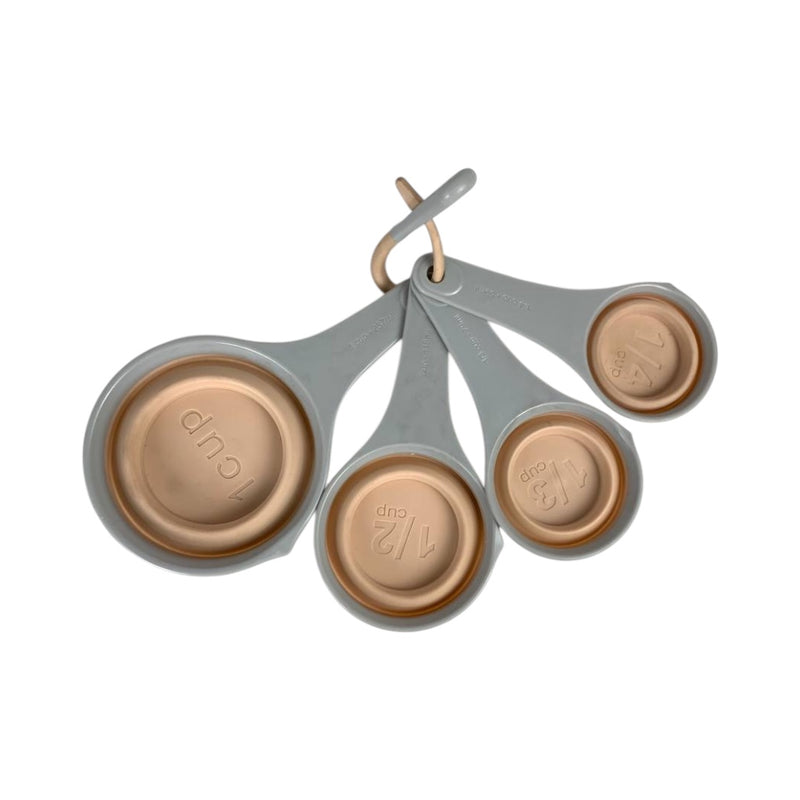 طقم أكواب قياس من أوباسيكوكي – 4 قطع بلاستيك متداخلة للخبز والطهي