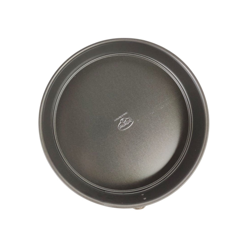 Black round baking dish on a white background available at cupindy.com