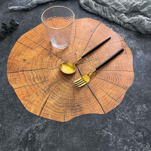 Round placemat with tree slice design in realistic wood texture | Cupindy