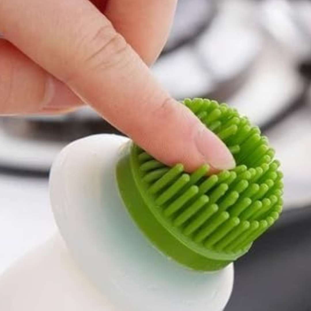 Leakproof oil dispenser with integrated silicone brush for kitchen use | Cupindy
