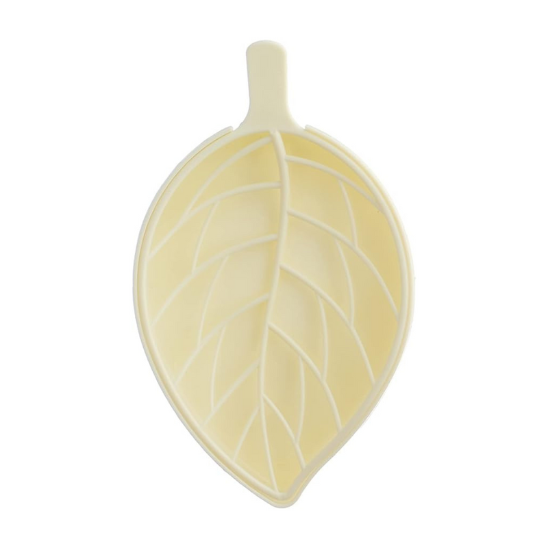 Leaf Shaped Plastic Soap Dish - Random colors