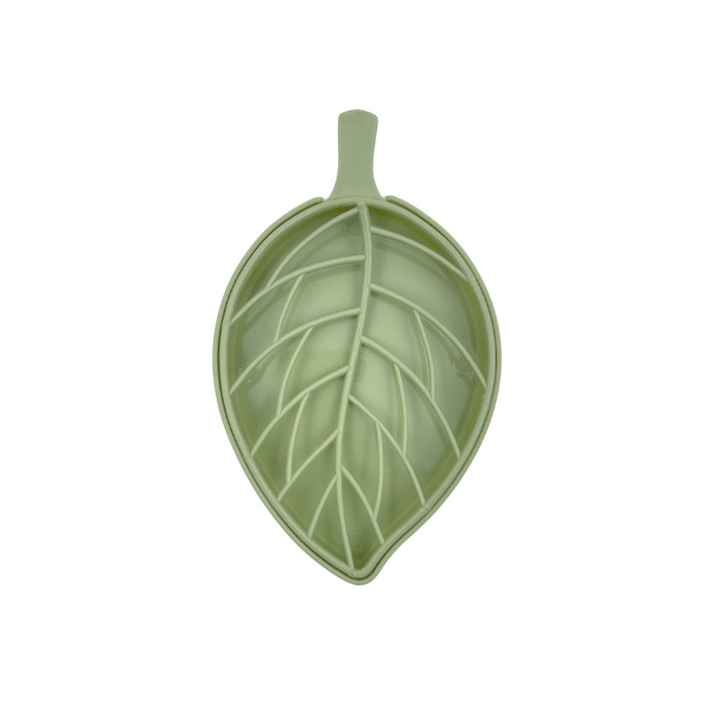 Leaf Shaped Plastic Soap Dish - Random colors