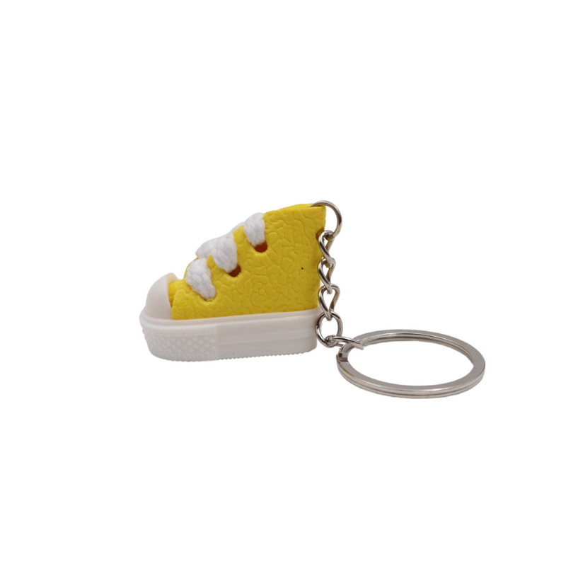 1 Piece (Mini) 3D Sneaker Keychain