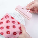 Bag clip for airtight storage of pantry items