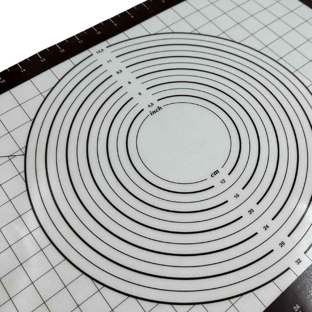 Circular measurement template on a grid surface