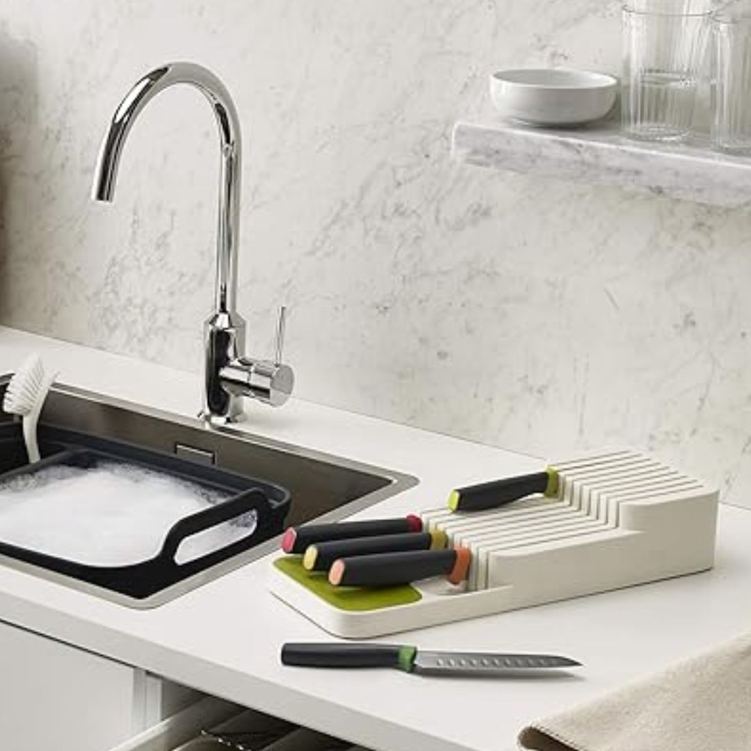 Two-tier knife holder for safe and organized storage | Cupindy