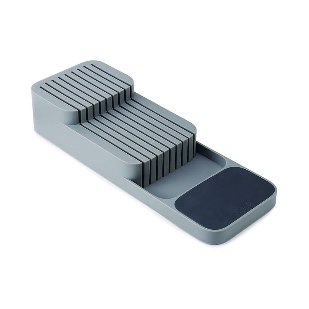 Food-safe plastic knife holder with modern design | Cupindy