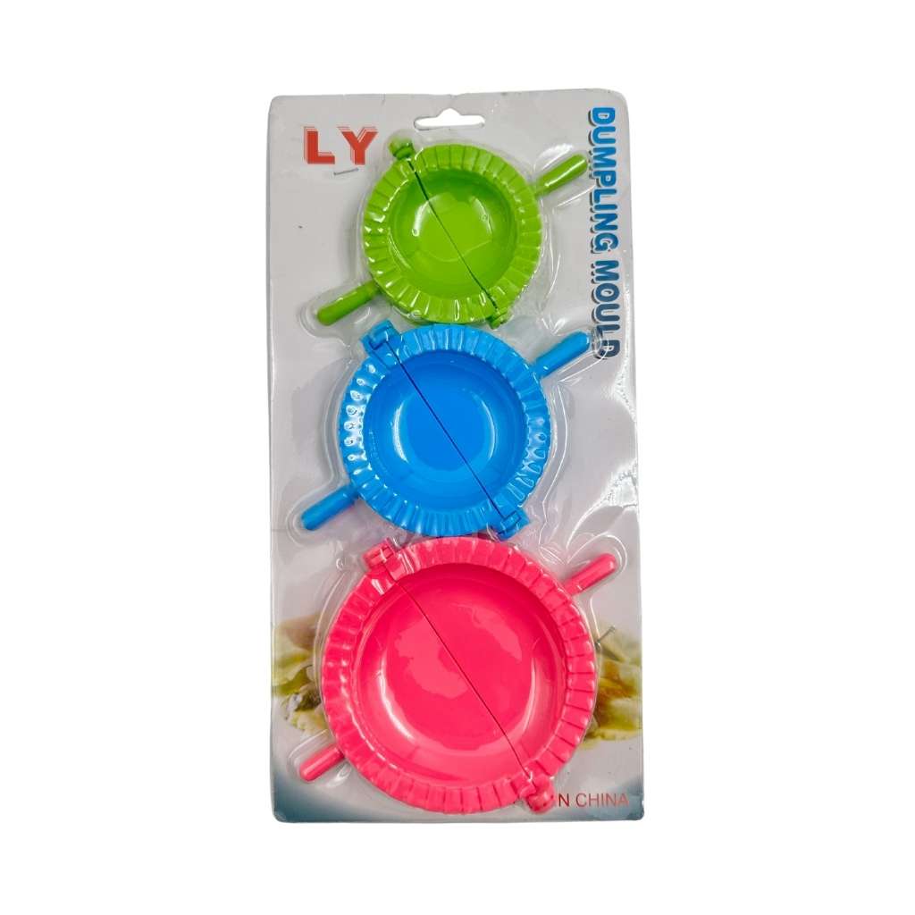 Foldable dumpling molds for clean sealing and uniform snack presentation
