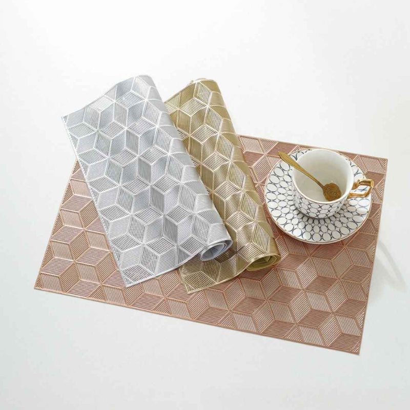 Elegant table mat made of high-quality PVC – ideal for meals and décor