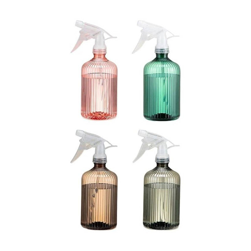 Spray bottle with soft mist nozzle for leaf care