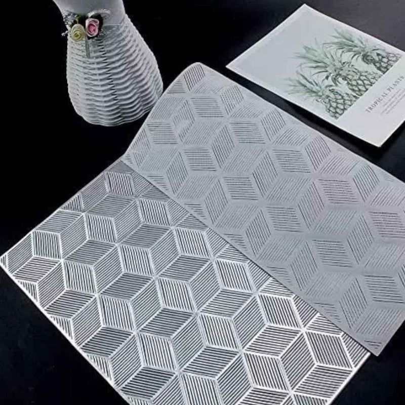 1-piece PVC placemat with artistic pattern – protects table and enhances style