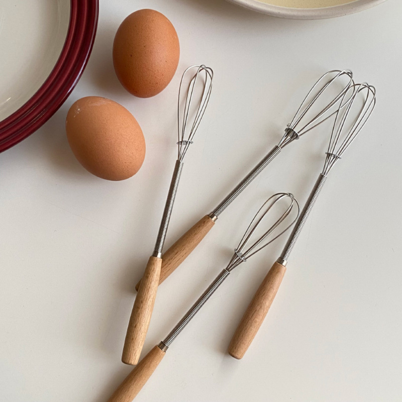 Mini Whisk With Wooden Handle For Effortless Mixing And Blending – Compact Design