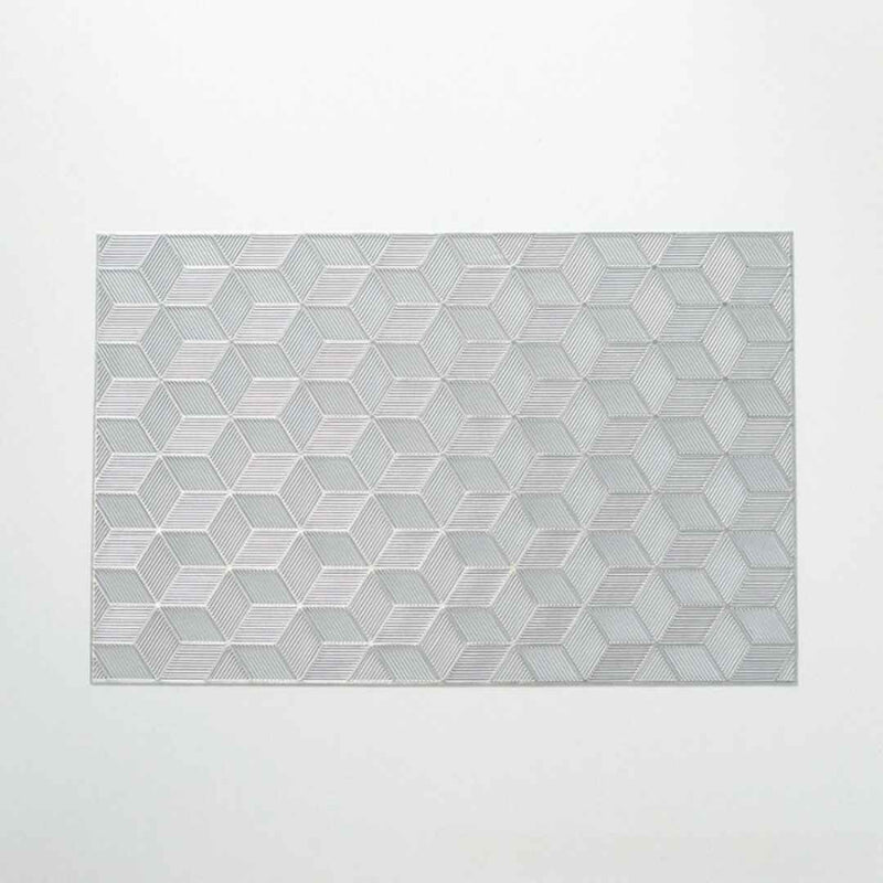 Non-slip decorative placemat for plates, bowls, and tableware