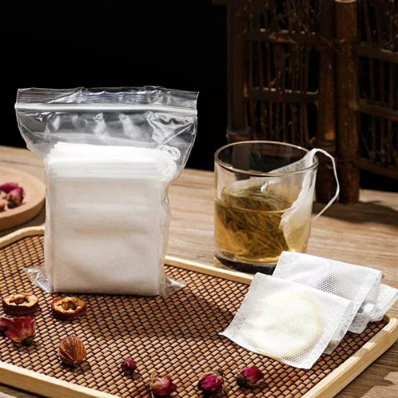 Easy-to-use disposable teabags for loose tea.